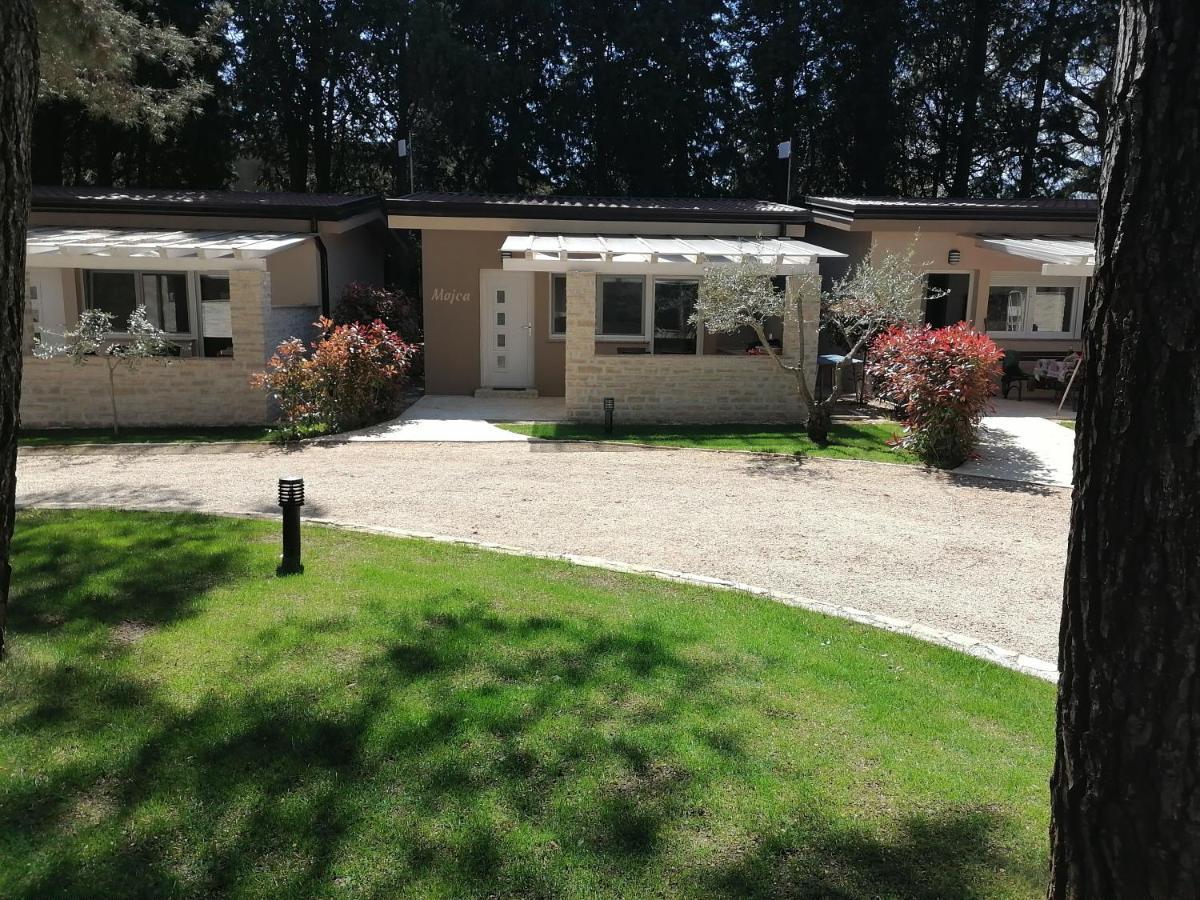 Holiday Park Mimoza Bašanija Eksteriør bilde