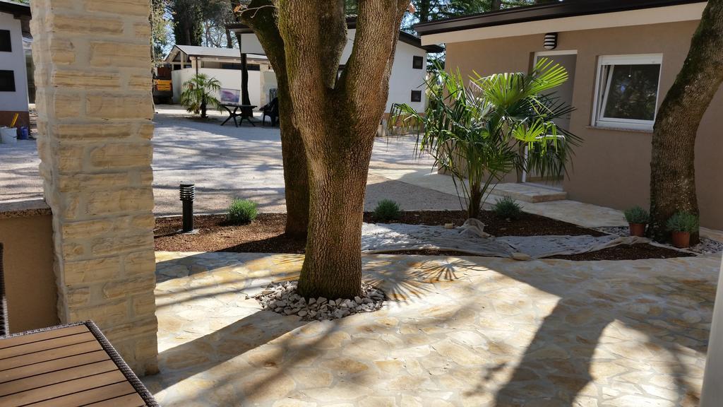 Holiday Park Mimoza Bašanija Eksteriør bilde